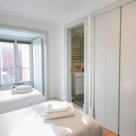 Apartment Downtown - Campo Das Cebolas - Va Lissabon